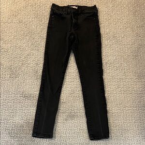 Levi's Women's 311 Shaping Black Skinny Jeans